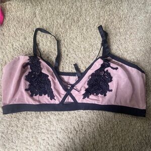 Torrid Women Bra 3x pink Bralette Wireless Lace Strap Mesh Pullover